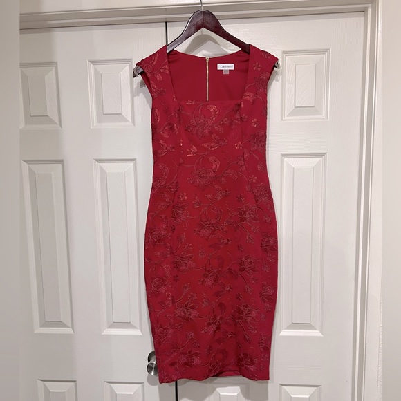 CALVIN KLEIN RED EMBROIDERED LACE DETAIL SHEATH DRESS - Picture 3 of 11